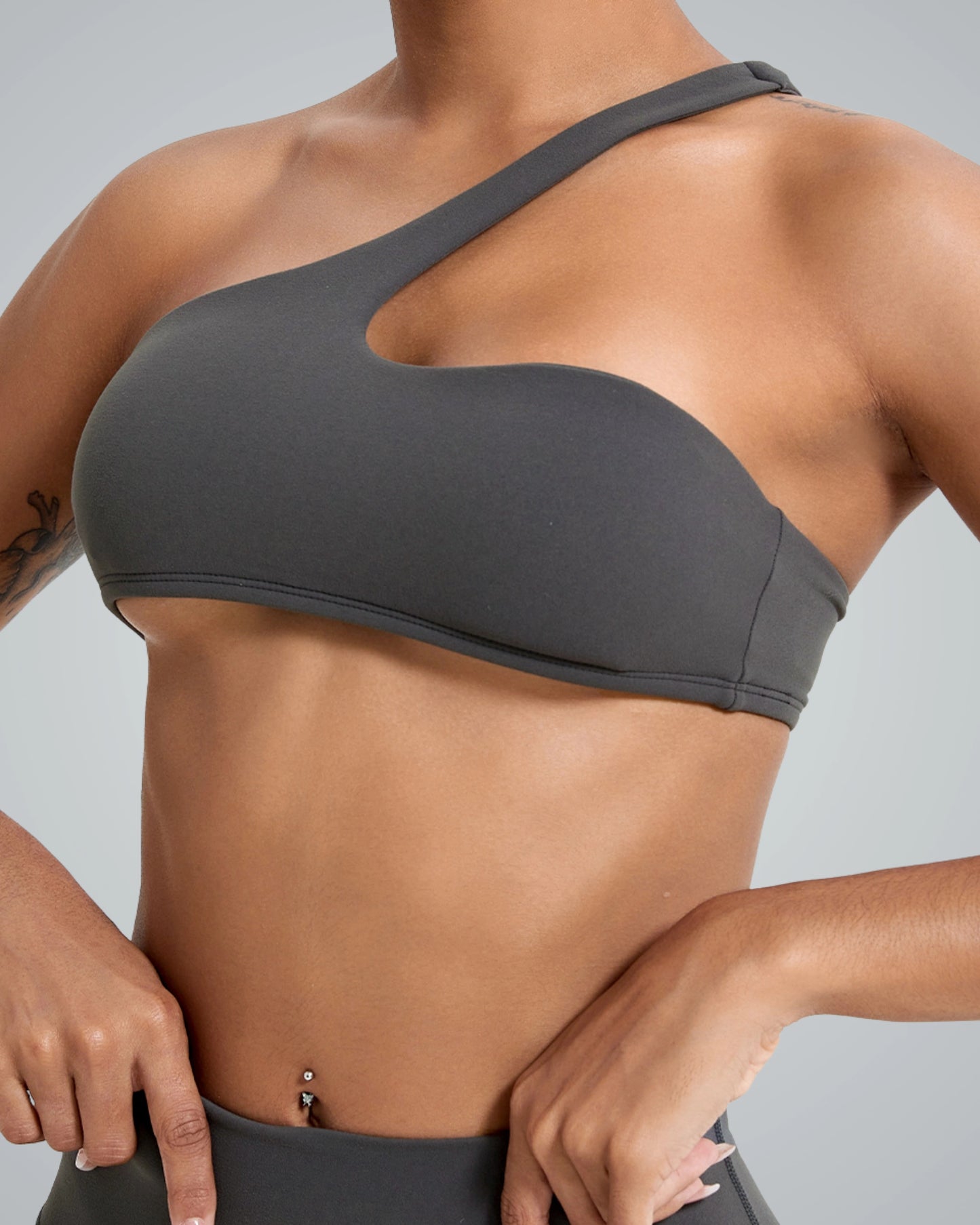Bandsam Zenith Solo Bra for women, a soft, stretchy activewear ideal for workouts and yoga. Comfortable single strap design.