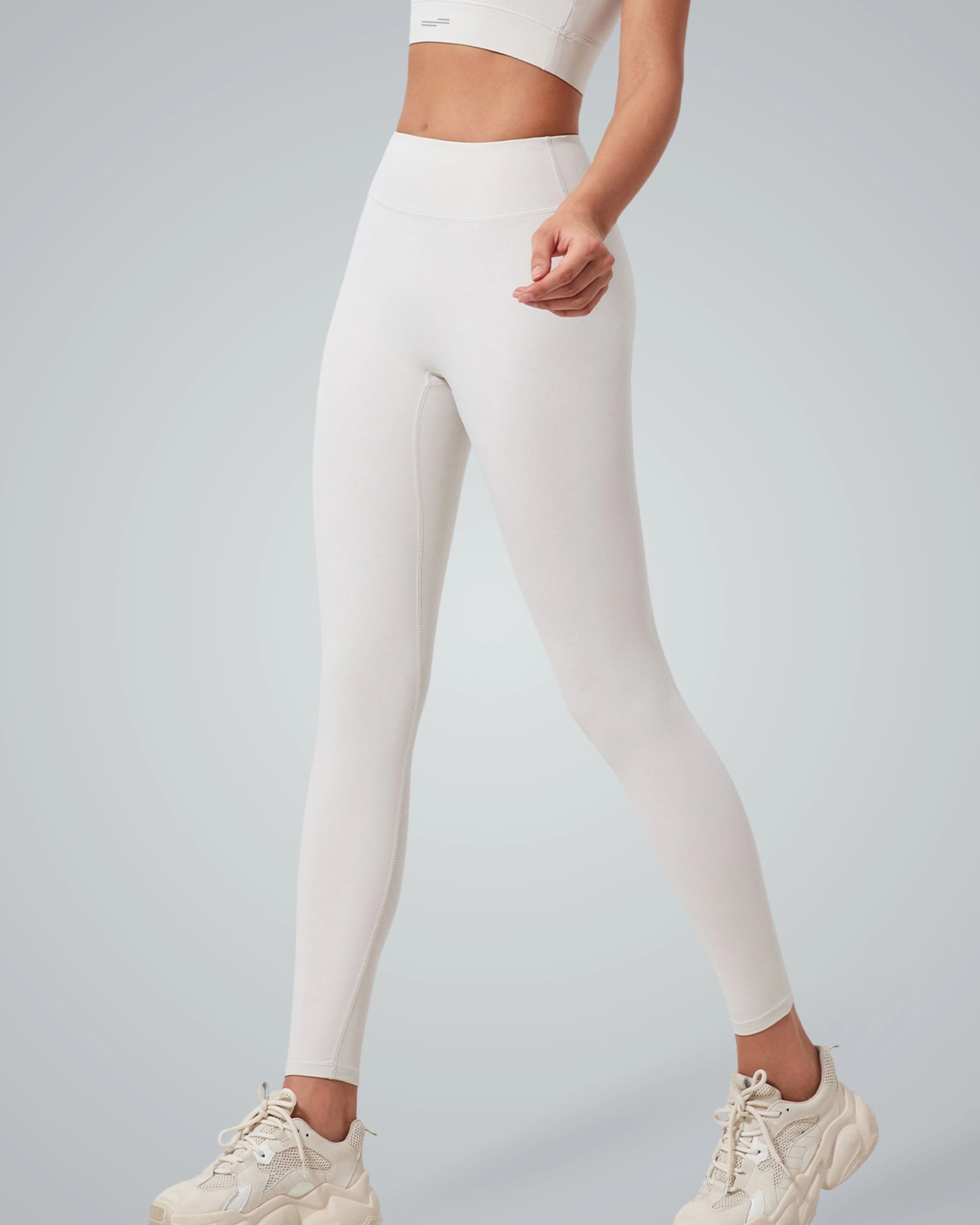 Bandsam Calm Wave Leggings for women, stretch activewear, soft and flexible, perfect for yoga, pilates, workout, and relaxing outings.