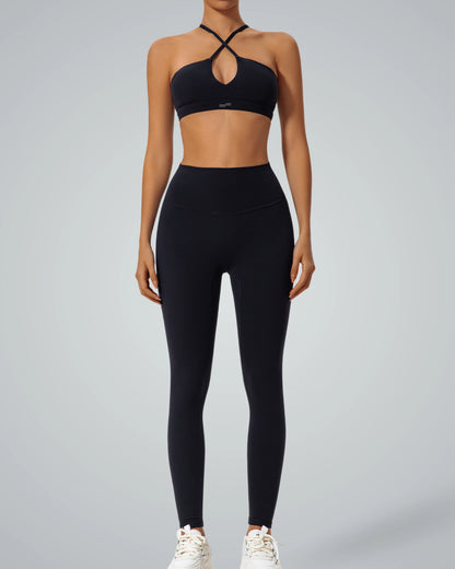 Oasis Fitwear Set by Bandsam - Seamless gym set with a keyhole crop top and high-waisted leggings, perfect for athleisure and workouts.