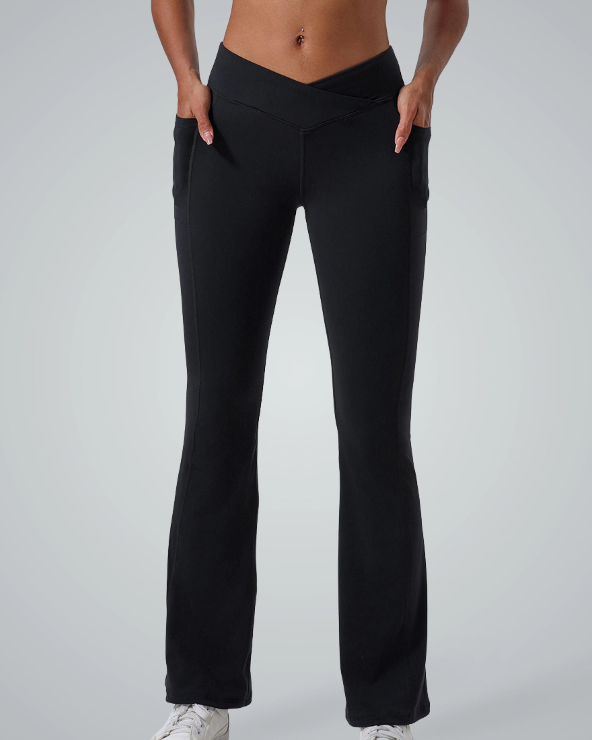 Bandsam PeakFit Pocket Leggings for women, high-waisted, stretch activewear ideal for yoga, pilates, lounging, and casual outings.