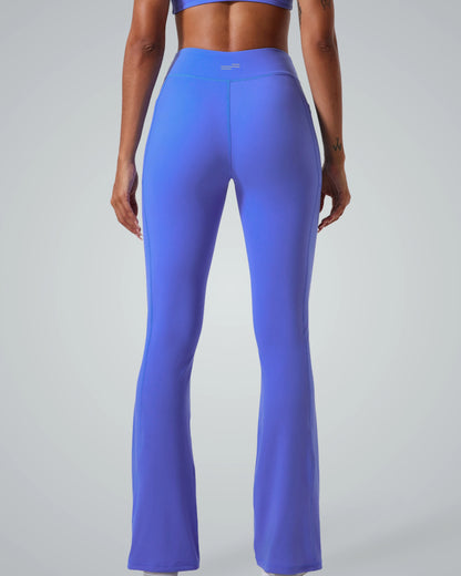 Bandsam PeakFit Pocket Leggings in blue, high-waisted flared design with side pockets. Ideal stretch activewear for women, yoga, pilates, and lounging.