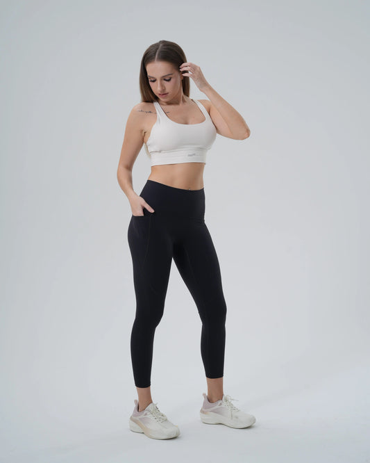 Bandsam PrimFit Set featuring a seamless sports bra and high-waisted leggings, perfect matching workout set for style and comfort.