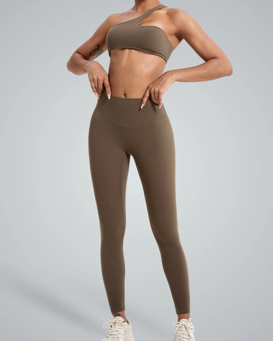 Bandsam ToneTwin Set: Two-piece seamless gym set featuring an asymmetrical top and high-waisted leggings, perfect for yoga and workouts.