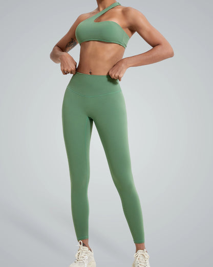 Bandsam ToneTwin Set in green, a seamless gym set with asymmetrical sports bra and high-waisted leggings, perfect for workouts and athleisure.