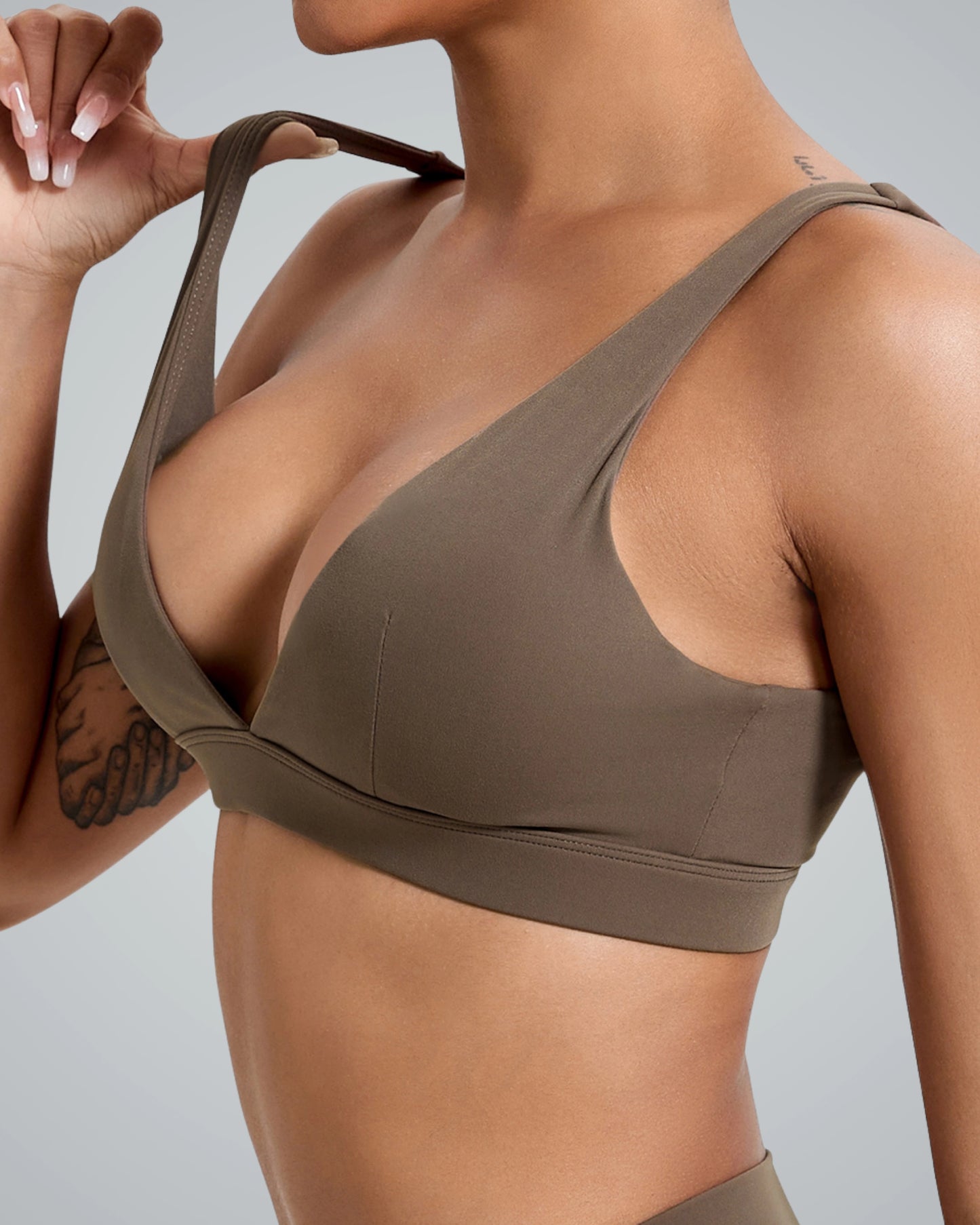 Side view of Bandsam Verda Vibe Bralette highlighting soft, flexible fit ideal for women's activewear, yoga, pilates, and lounging.